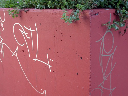 Tagged planter